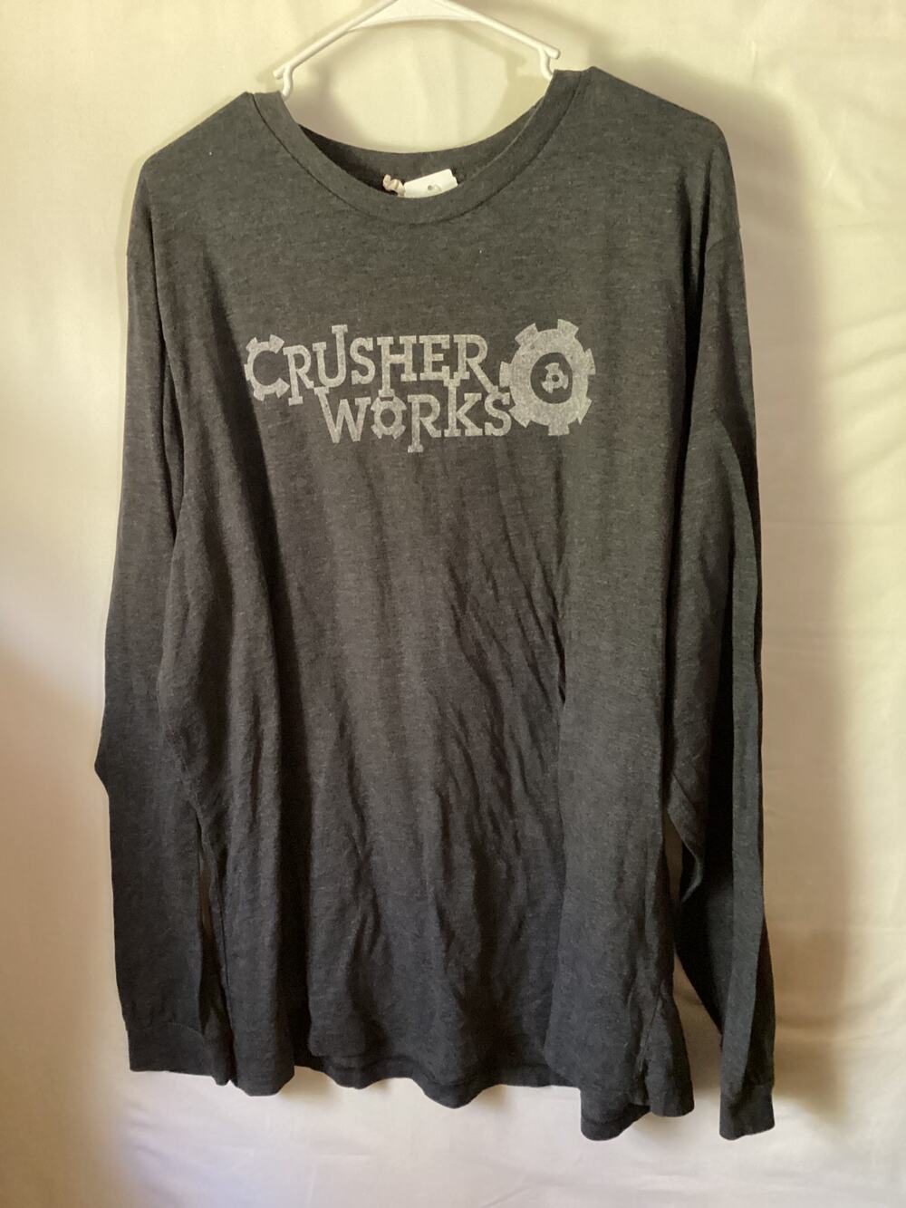 2411 Crusher Design for Rock Climbing Long Sleeve T-Shirt Gray 2 Tall